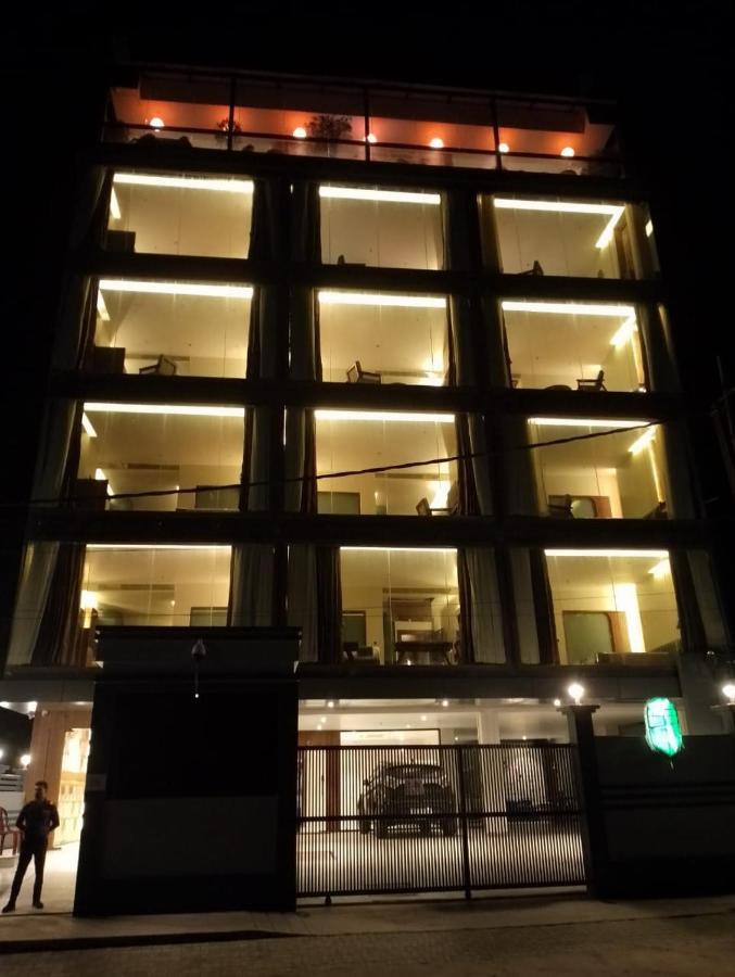 The Convoy Hotel Dibrugarh Dış mekan fotoğraf