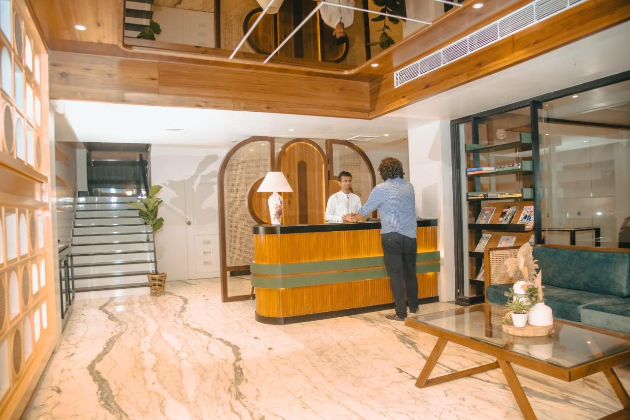 The Convoy Hotel Dibrugarh Dış mekan fotoğraf